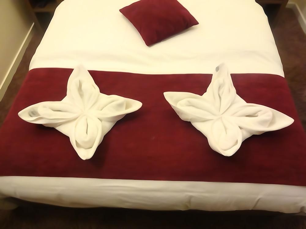Hotel La Perle Montparnasse Paris Dış mekan fotoğraf